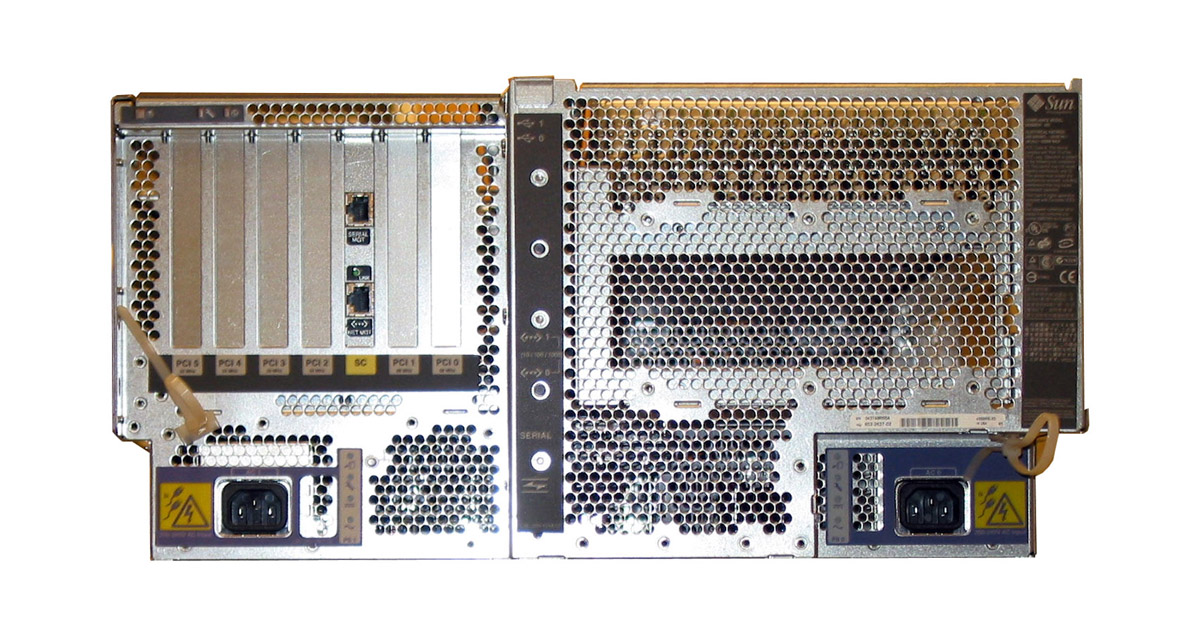Sun Fire V490, RoHS:YL Rear Zoom